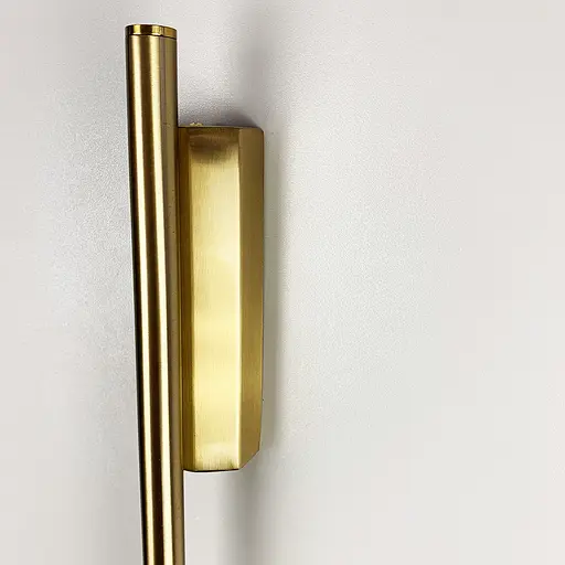 Латунне лінійне бра з прямокутною основою 80 см Line F Арт. C21/800 AB - фото 2