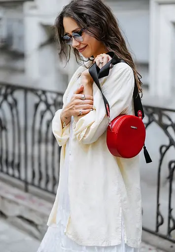 Кругла жіноча шкіряна сумочка Tablet червона - фото 7