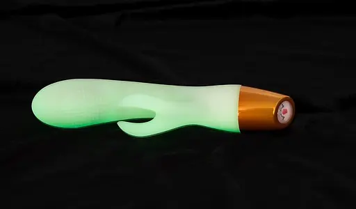 Вібратор You2Toys-кролик Glow In The Dark Rabbit 19.5 см білий - фото 6