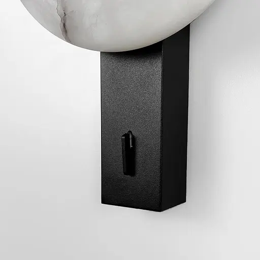 Декоративне бра у чорному корпусі із плафоном під мармур 30х16,5 см Line F Арт. WS011 - фото 5