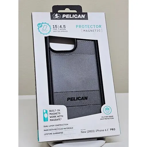 Противоударный чехол Pelican Protector MagSafe для iPhone 14 Pro (6.1") Black аналог OtterBox Symmetry - фото 5