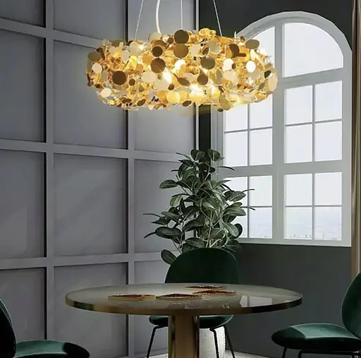 Сучасна люстра з густими монетками в золотому кольорі корпусу Line.F Діаметр 60см - фото 1