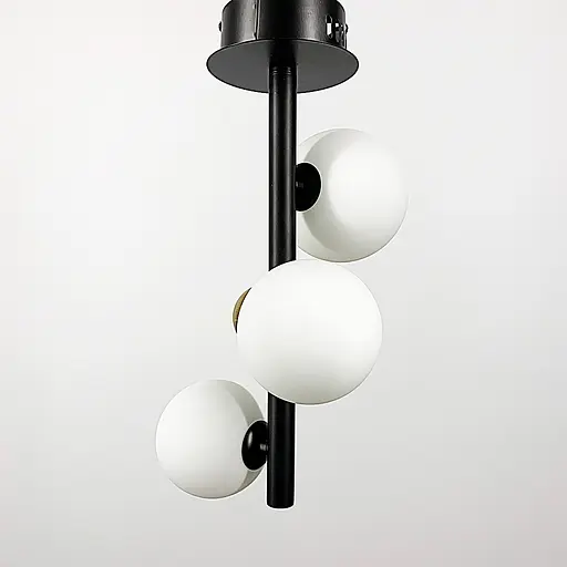 Видовжений чорний світильник на 3 білих плафони Line.F MJ 86/3 BK - фото 3