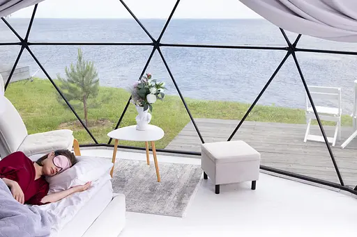 Маска для сна шелк «Чумацький Шлях» с нескользящей резинкой в Подарочной упаковке Белая (1177-02) - фото 12