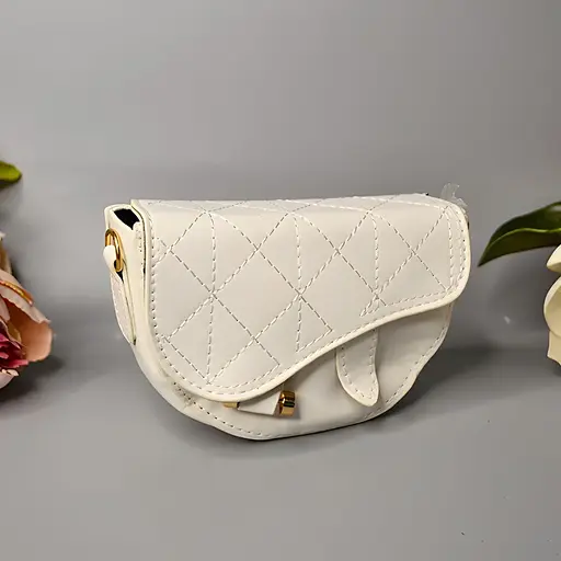 Детская сумка на цепочке из экокожи 16х11х5 см белая (24-328) - фото 2