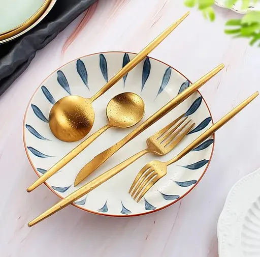 Набор столовых приборов золото из нержавеющей стали 18/10 на 5 предметов. - фото 5