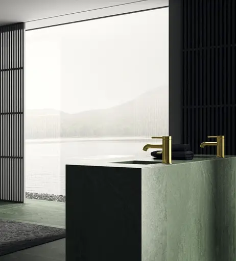 Смеситель для умывальника Kohlman Axel gold низкий QB100AGD Золотой - фото 2