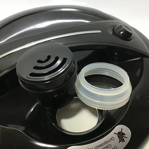 Универсальный паровой клапан для крышки мультиварки (в сборе с уплотнителем)