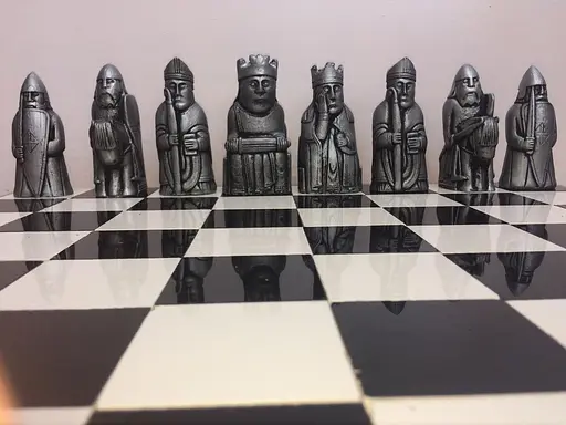 Шаховий набір острова Льюїс/шаховий набір чарівників ефект античної бронзи та олова - фото 5