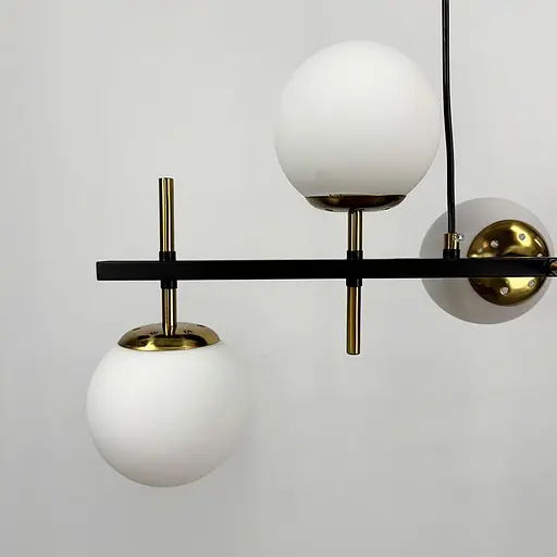 Люстра видовжена чорна із білими плафонами та латунними деталями 90х35 см | Line F | Арт. A81/6 - фото 4