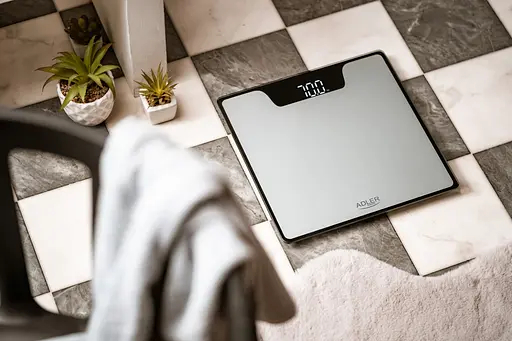 Весы напольные Adler AD 8174 silver электронные/ 180кг/ 2хААА/ автовыключение - фото 4