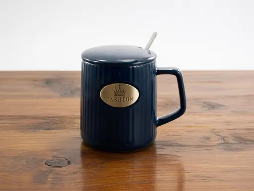 Кухоль з кришкою порцеляна Interos Fashion синій 420 мл (1146) - фото 2