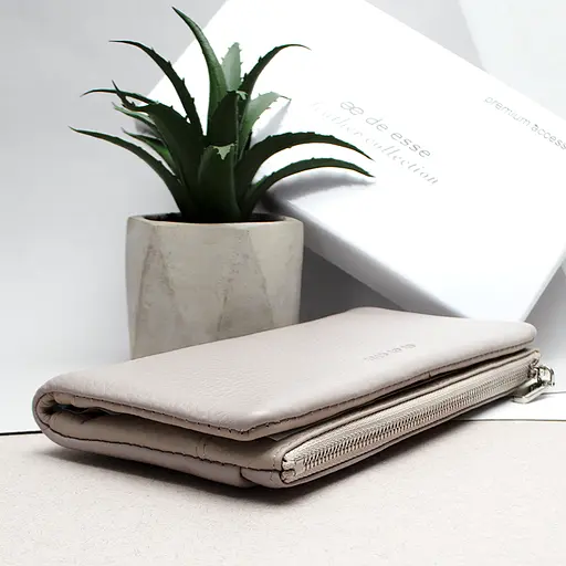 Гаманець шкіряний жіночий De Esse LC89008-F9925 на магнітах світло-бежевий - фото 3