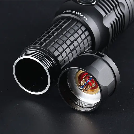 Ліхтар Convoy M3 потужний ліхтарик XHP 70.2 4000K - фото 7