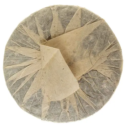 Шу Пуэр Высокогорные старые деревья из села Менсун 2003 г. - блинчик, 357 г - фото 4