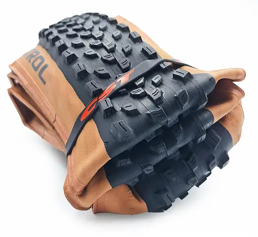 Покришка складна велосипедна CST PATROL C1846 foldable 29x2.25 шипована коричневий корд 60 TPI (G0001327)