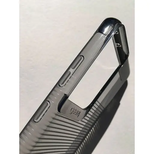 Оригнальний протиударний силіконовий чохол Gear4 Havana D3O для Samsung Galaxy S21 Ultra 5G (6.8") Smoke - фото 6