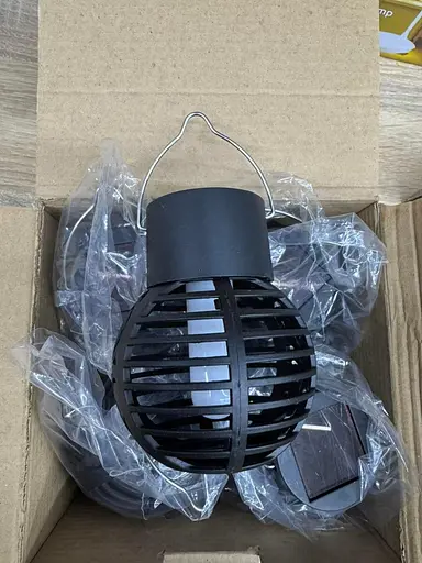 Садовий підвісний світильник Мерехтливе полум'я на сонячній батареї 9 x 6.5 x 6.5 см Black - фото 7