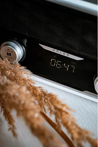 Радиоприемник с часами Bluetooth-радио Adler AD 1185 - фото 6