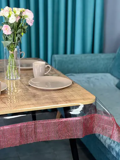 Скатертина силіконова з червоною стразовою стрічкою 360х200 см - фото 8