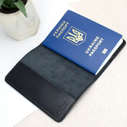 Обложка на паспорт кожаная HC-0074-2 с гербом Украины черная глянцевая - фото 2