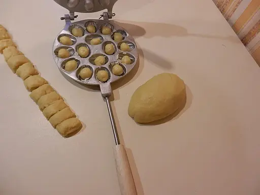 Орешница форма алюминиевая с ручками для выпечки орешков на 16 половинок орехов, ХЕАЗ 81836 - фото 9