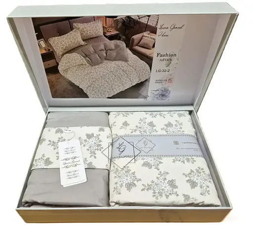 Постельное белье сатин Laura-Grand 17 евро комплект с 4 наволочками Бежевый с узорами - фото 2