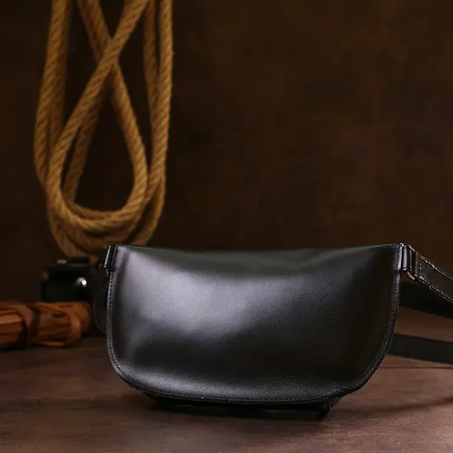 Шкіряна жіноча сумка бананка Shvigel 23х13х5 см sum0020169 - фото 7