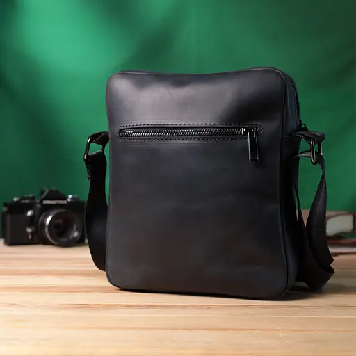 Чоловіча сумка через плече з натуральної матової шкіри SHVIGEL 20х22,5х6 см sum0027001 - фото 10