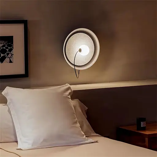 Бра в белом корпусе с белым шариком на магните Line F Арт. W166 B -250 WT - фото 2