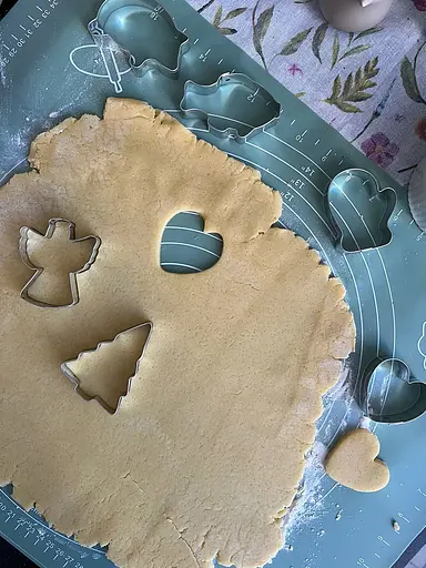 Набір металевих форм для вирізання висічки вирубки печива 6 шт. (янголятко, ялинка, рибка, сердечко), Master Class Сірий 86828 - фото 2