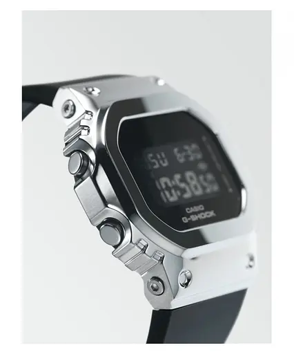 Часы наручные Casio G-Shock GM-S5600-1ER - фото 4