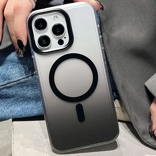 Чохол Epik TPU+PC Shadow with MagSafe для Apple iPhone 15 Pro 6.1 Black - фото 6