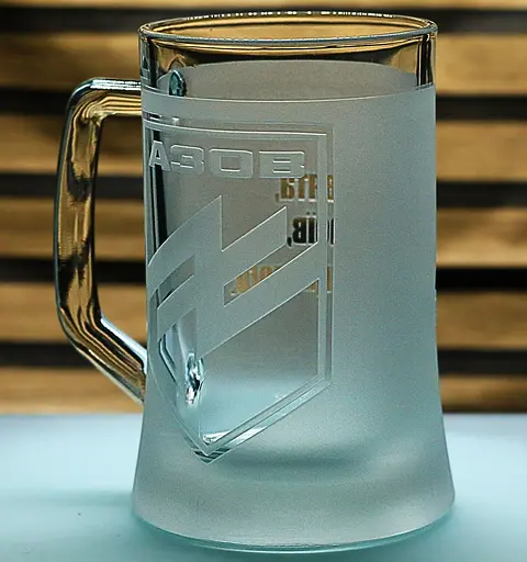 Подарунковий келих для пива з гравіюванням 660 мл лого шеврона 12-та бригада спеціального призначення «Азов» - фото 3