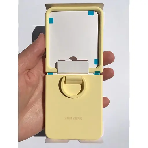 Оригінальний силіконовий чохол із кільцем Samsung Silicone Case для Galaxy Flip6 Yellow EF-PF741TYEGUA - фото 4