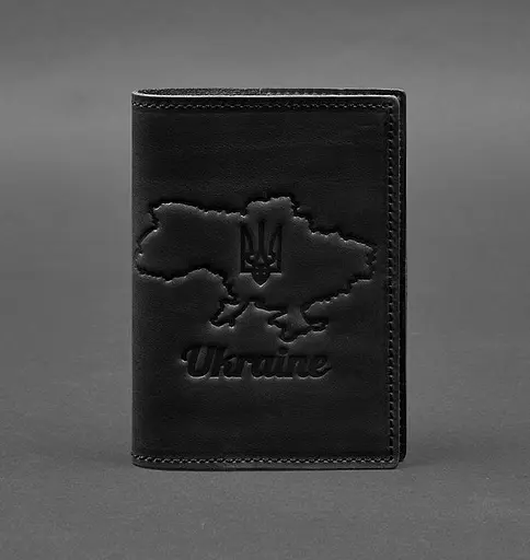 Кожаная обложка для паспорта с картой Украины черный Crazy Horse - фото 1