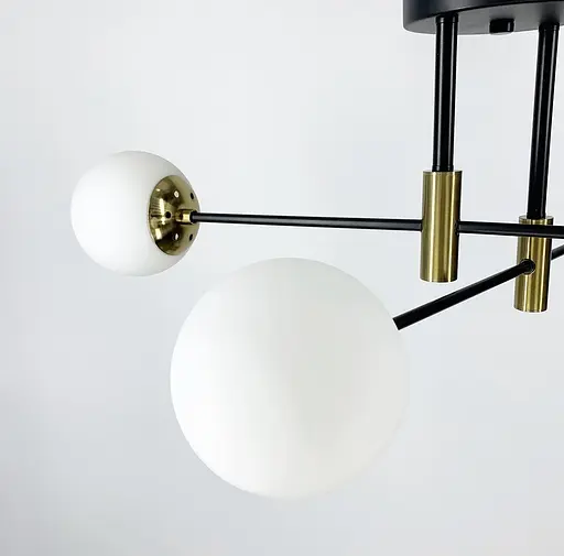 Стельова люстра у чорному каркасі з матовими плафонами на 6 ламп | Арт. AOC 13/6 White Matte | Line F - фото 3