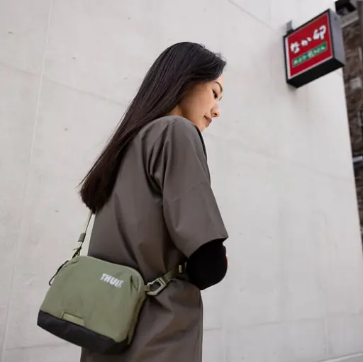 Сумка Thule Paramount Crossbody 2L PARACB-3102 Soft Green (6949019) - фото 6