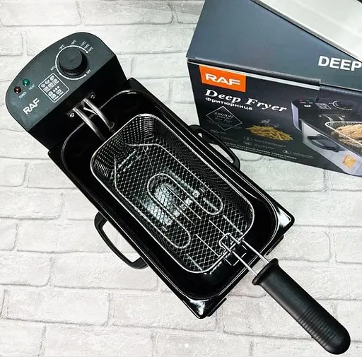 Професійна електрична фритюрниця RAF R.5299 3.5 л з терморегулятором та знімною чашею 2000 Вт - фото 4