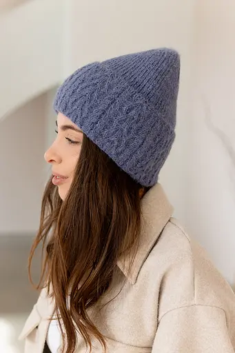 Женская зимняя шапка Лили Травка из ангоры 80% с узором и флисовой подкладкой Синий - фото 2