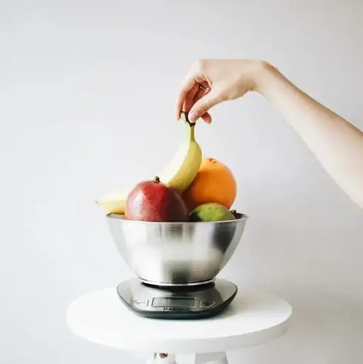 Кухонные настольные весы для взвешивания продуктов Magio MG-691 с чашей для дома кухни до 5кг. - фото 4