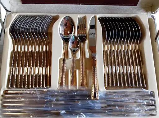 Набор столовых приборов Bachmayer BM-7285 на 12 персон в подарочном чемодане 72 предмета - фото 3