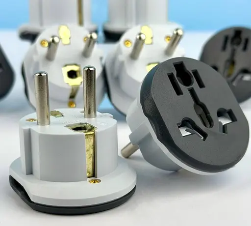 Перехідник адаптер GRAND 220в WN-18 з вилок AU US UK CN на європейську EU (нашу розетку) - фото 4