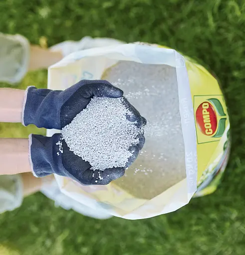 Тверде добриво тривалої дії для газонів COMPO 20 кг - фото 10