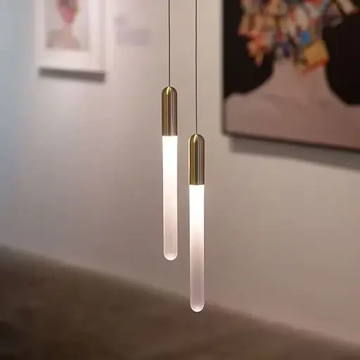 Світильник із підвісною матовою паличкою у латунному корпусі 30х3 см | Арт. A271-30*300 AB | Line F - фото 1