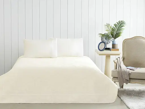 Постельное белье с жаккардовым покрывалом-пике Emily Cream / простыня на резинке Tac pbe0051423 - фото 1