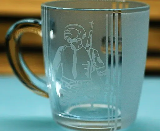 Скляна чашка 350 мл PUBG з гравіюванням подарунок для фаната PUBG ігровий кухоль ПАБГ - фото 2