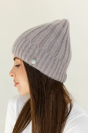 Теплая женская шапка Ангора Рейчел двухслойная с брошью Серый - фото 2