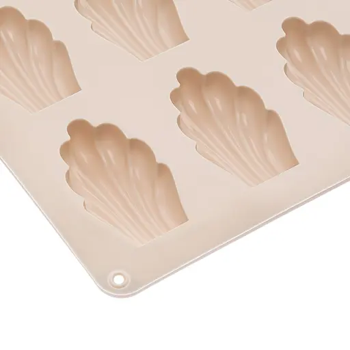 Форма силиконовая для выпечки печенья Мадлен на 18 ракушек 32х24х1.4 см C380, Kitchen Master Бежевый 87169 - фото 7