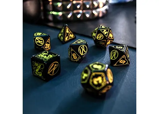 Набор кубиков Cyberpunk Red Dice Set - Wet Work , 7 шт. (SCPU02) - фото 3